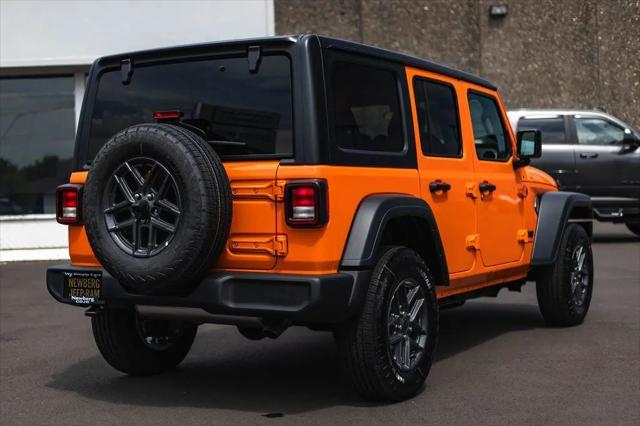 2025 Jeep Wrangler 4-Door Summit 4x4