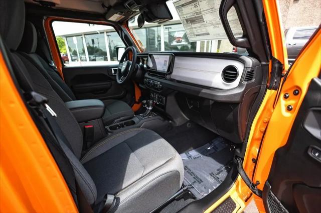 2025 Jeep Wrangler 4-Door Summit 4x4
