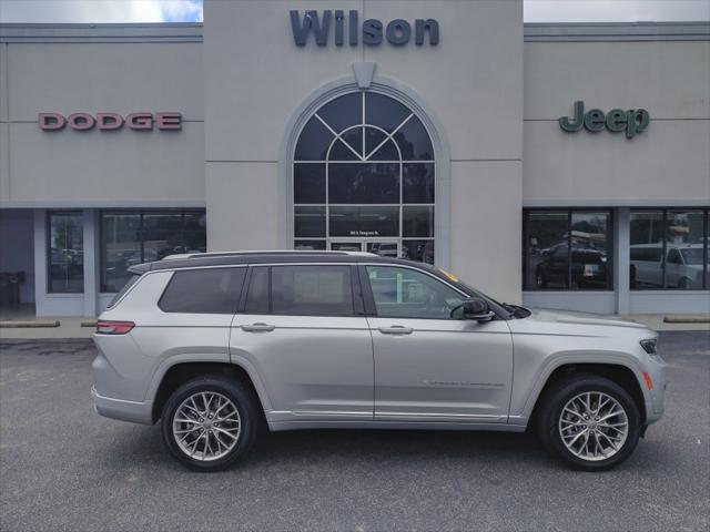 2022 Jeep Grand Cherokee L Summit 4x4
