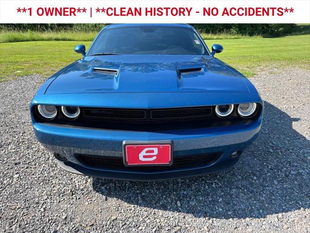2021 Dodge Challenger SXT
