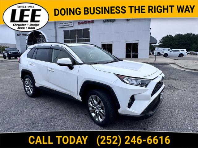 2020 Toyota RAV4 XLE Premium