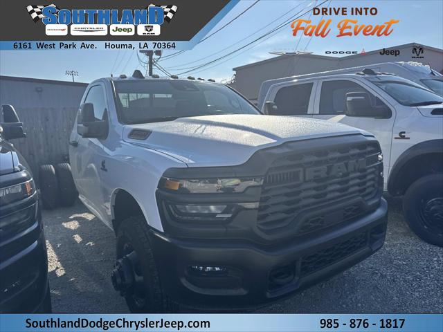 2026 RAM Ram 3500 Chassis Cab RAM 3500 TRADESMAN CHASSIS REGULAR CAB 4X4 84 CA
