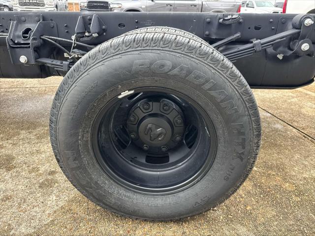 2026 RAM Ram 3500 Chassis Cab RAM 3500 TRADESMAN CHASSIS REGULAR CAB 4X4 84 CA