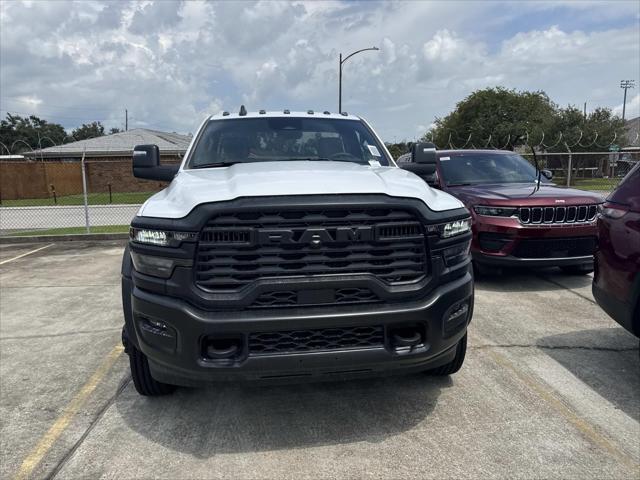 2026 RAM Ram 5500 Chassis Cab RAM 5500 TRADESMAN CHASSIS REGULAR CAB 4X4 120 CA 2026 RAM Ram 5500 Chassis Cab RAM 5500 TRADESMAN CHASSIS REGULAR CAB 4X4 120 CA