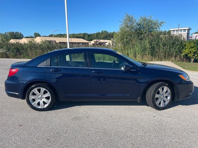 2013 Chrysler 200 Touring