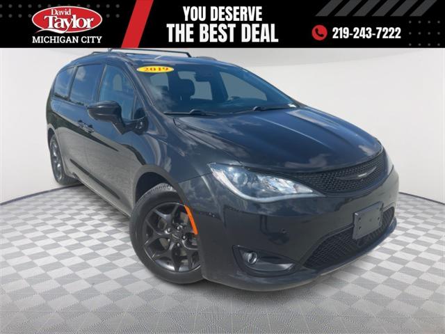 2019 Chrysler Pacifica Touring L Plus