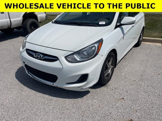 2013 Hyundai Accent GS 2013 Hyundai Accent GS