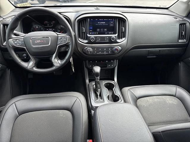 2022 GMC Canyon 4WD Crew Cab Short Box AT4 - Cloth
