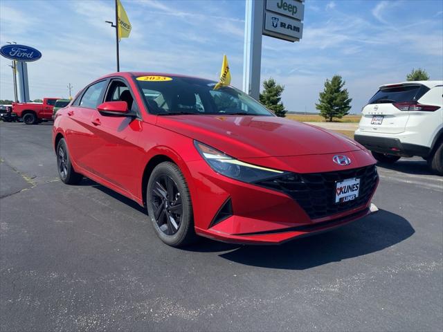 2023 Hyundai Elantra SEL 2023 Hyundai Elantra SEL