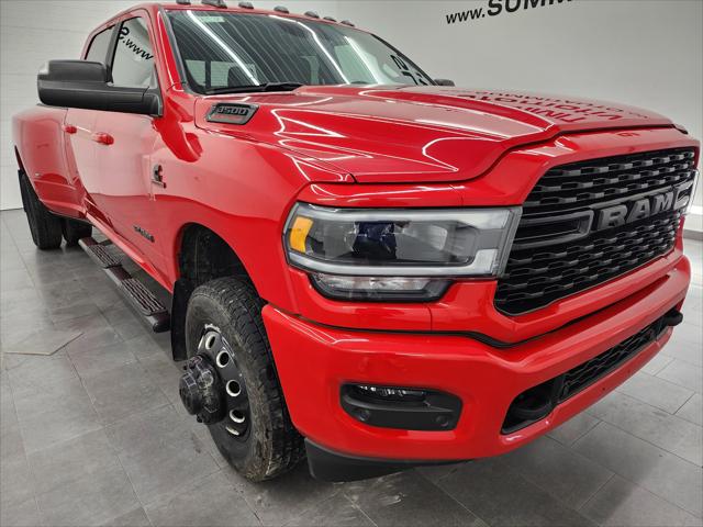 2022 RAM 3500 Big Horn Crew Cab 4x4 8 Box