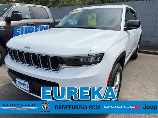 2023 Jeep Grand Cherokee L Laredo 4x4