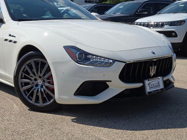 2022 Maserati Ghibli Modena Q4