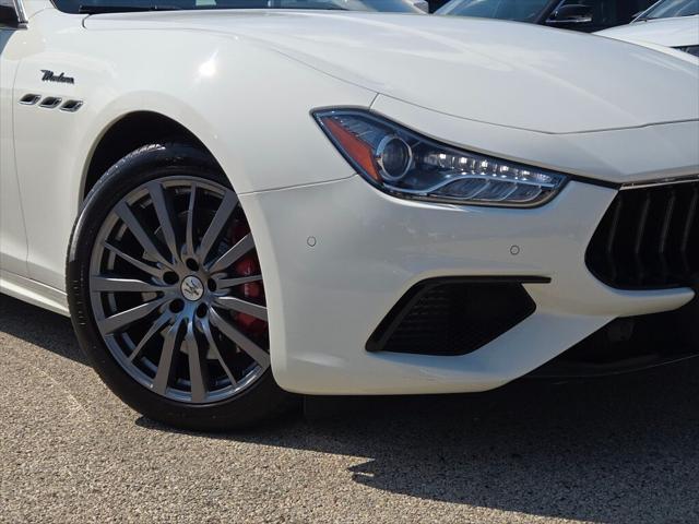 2022 Maserati Ghibli Modena Q4
