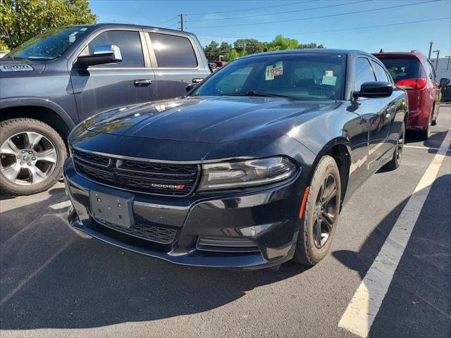 2020 Dodge Charger SXT RWD