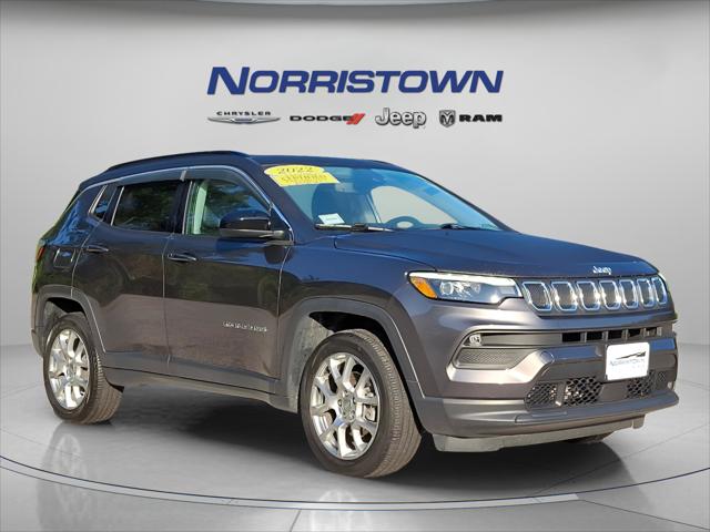 2022 Jeep Compass Latitude Lux 4x4 2022 Jeep Compass Latitude Lux 4x4