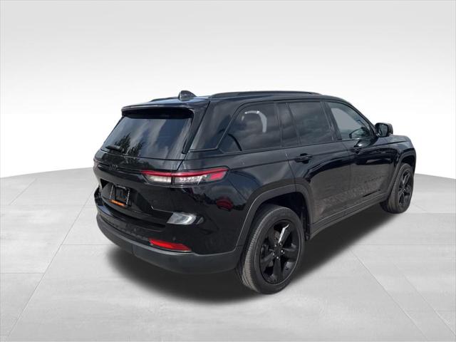 2022 Jeep Grand Cherokee Altitude 4x4