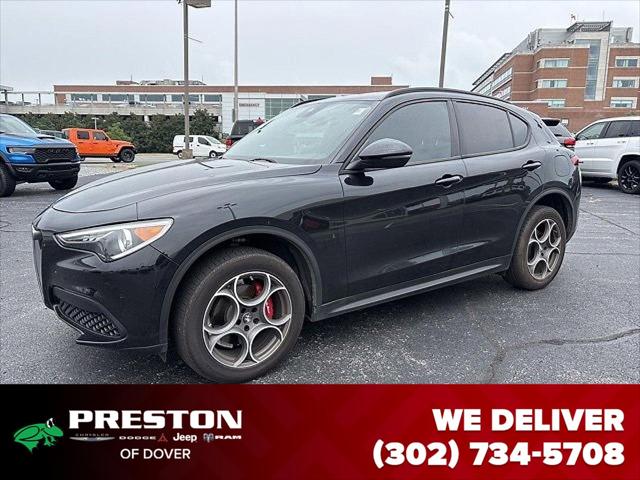 2022 Alfa Romeo Stelvio Sprint RWD