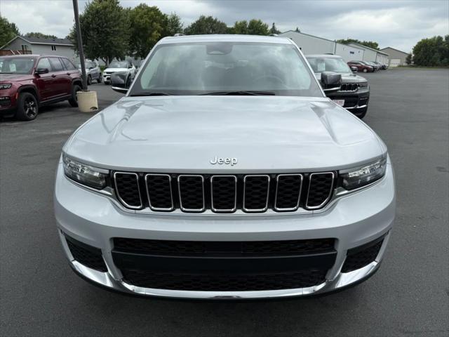 2022 Jeep Grand Cherokee L Limited 4x4 2022 Jeep Grand Cherokee L Limited 4x4