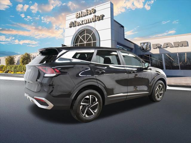 2023 Kia Sportage Hybrid LX