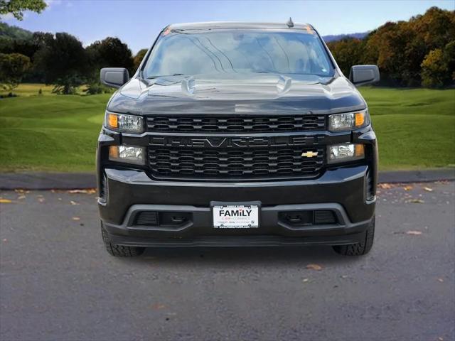 2020 Chevrolet Silverado 1500 2WD Crew Cab Short Bed Custom