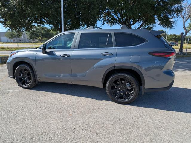 2024 Toyota Highlander LE 2024 Toyota Highlander LE