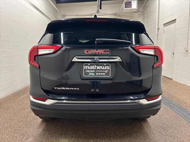 2024 GMC Terrain FWD SLT 2024 GMC Terrain FWD SLT