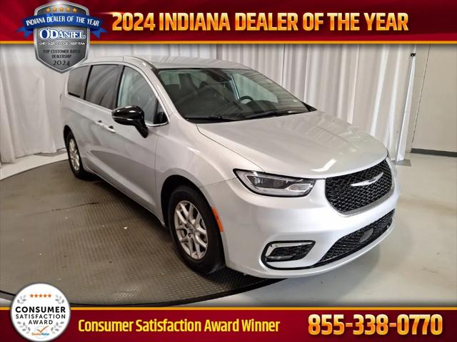 2024 Chrysler Pacifica Touring L 2024 Chrysler Pacifica Touring L