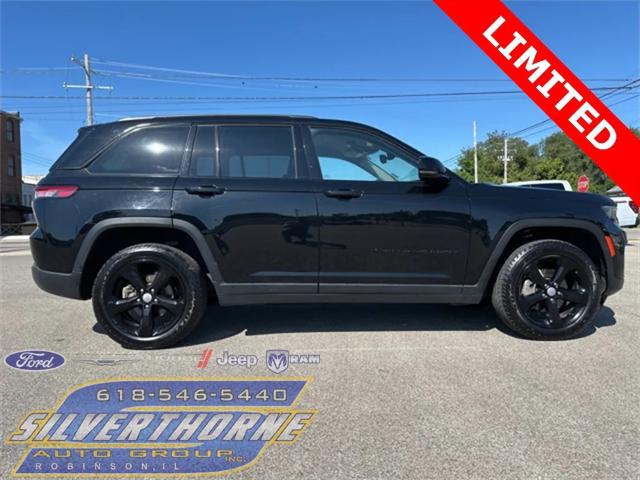 2023 Jeep Grand Cherokee Limited 4x4 2023 Jeep Grand Cherokee Limited 4x4