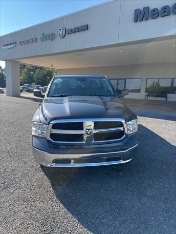 2024 RAM 1500 Classic SLT Quad Cab 4x2 64 Box 2024 RAM 1500 Classic SLT Quad Cab 4x2 64 Box