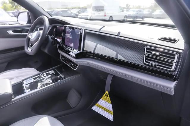 2026 Volkswagen Atlas Cross Sport SEL R-Line Black