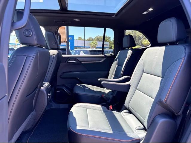 2026 GMC Acadia AT4 AWD