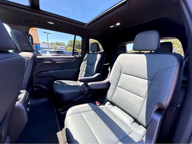 2026 GMC Acadia AT4 AWD