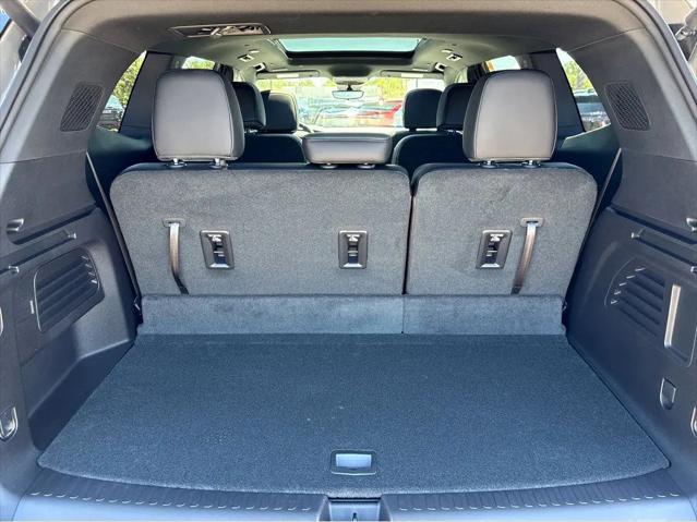 2026 GMC Acadia AT4 AWD