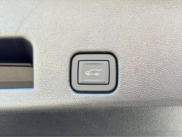 2026 GMC Acadia AT4 AWD