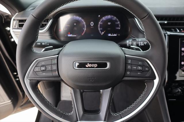 2025 Jeep Grand Cherokee GRAND CHEROKEE L LAREDO 4X2