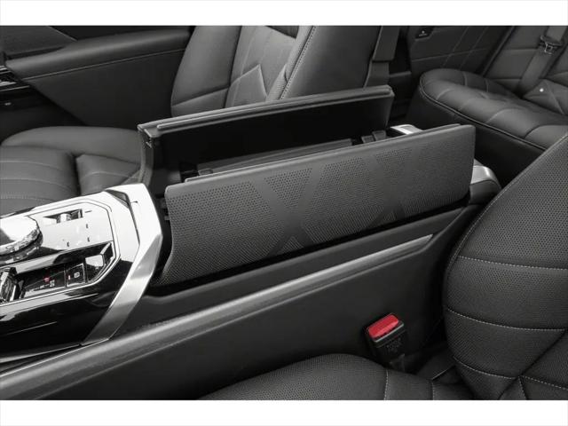 2026 BMW 7 Series 750e xDrive