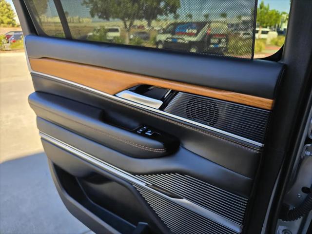 2024 Jeep Grand Wagoneer L Series III 4x4