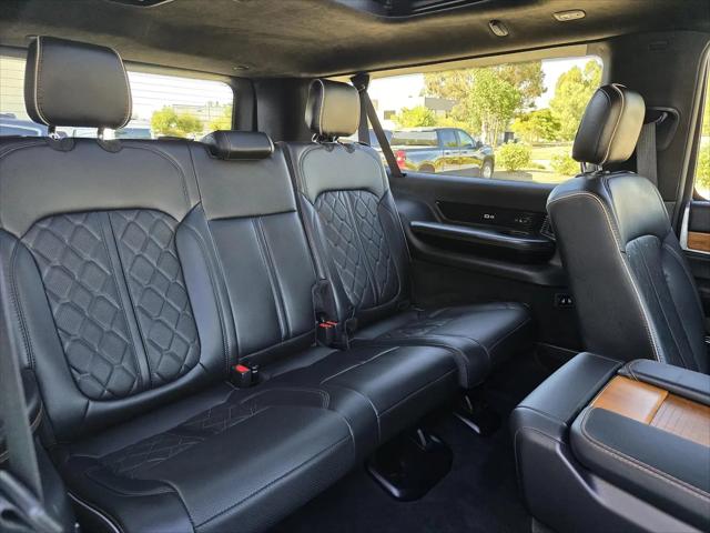 2024 Jeep Grand Wagoneer L Series III 4x4