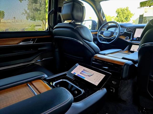2024 Jeep Grand Wagoneer L Series III 4x4