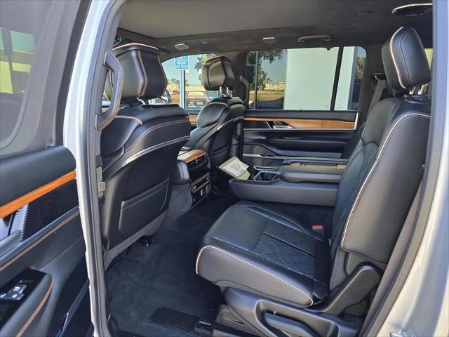 2024 Jeep Grand Wagoneer L Series III 4x4