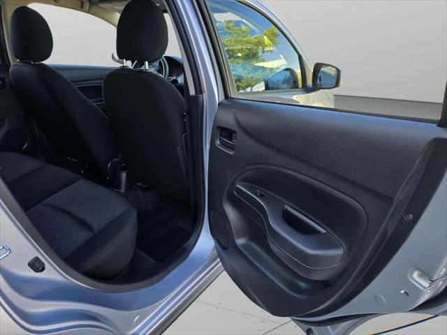 2021 Mitsubishi Mirage ES