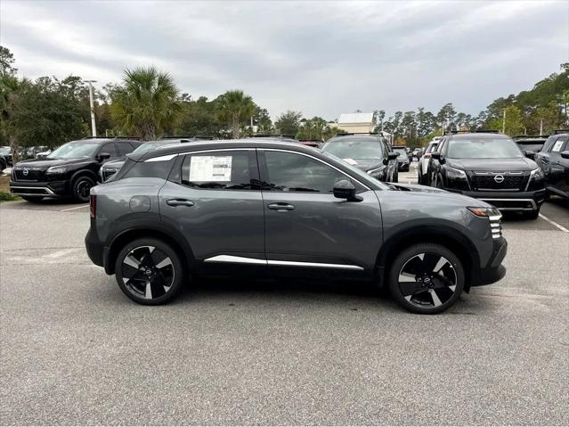 2025 Nissan Kicks SR FWD