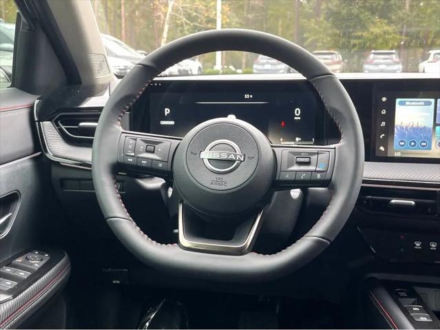2025 Nissan Kicks SR FWD