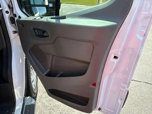 2023 Ford Transit Cargo Van T-250