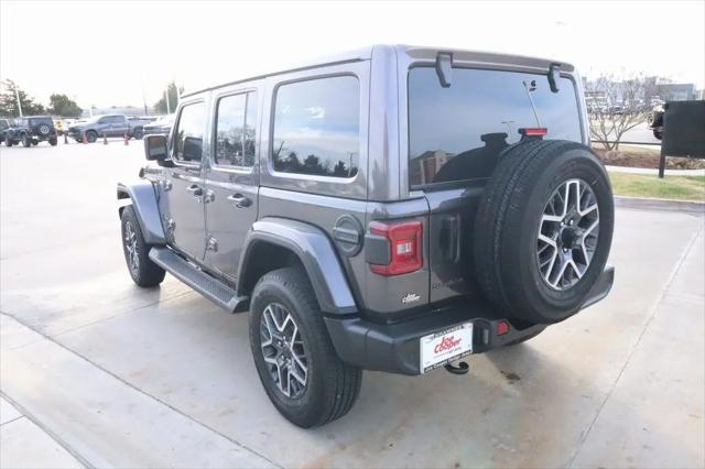2025 Jeep Wrangler 4-Door Sahara 4x4