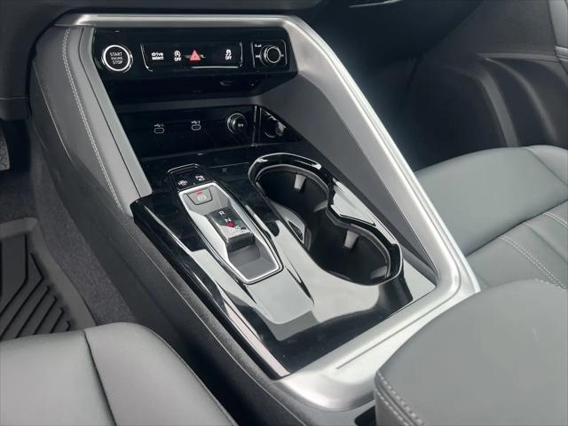 2025 Audi Q5 Premium TFSI quattro S tronic