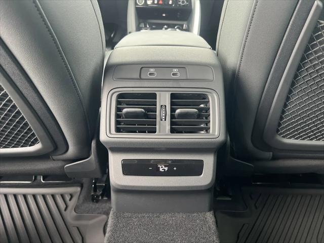 2025 Audi Q5 Premium TFSI quattro S tronic