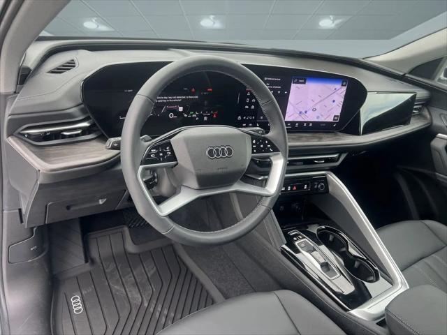 2025 Audi Q5 Premium TFSI quattro S tronic