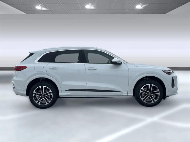 2025 Audi Q5 Premium TFSI quattro S tronic