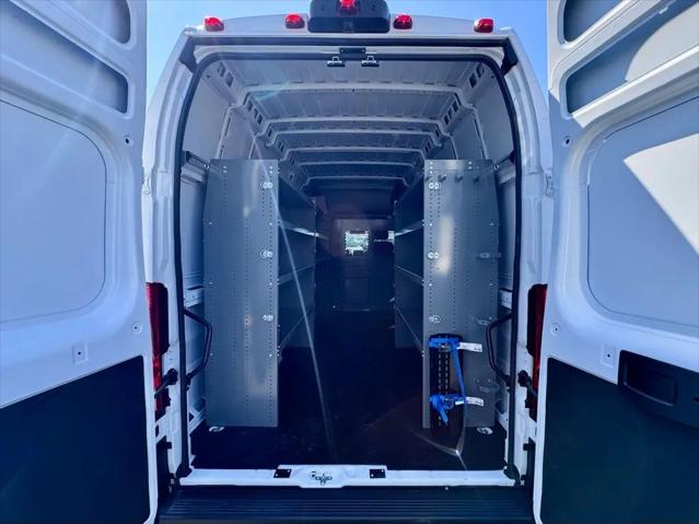 2025 Ram ProMaster Cargo Van Tradesman Super High Roof 159" WB EXT w/Pass Seat